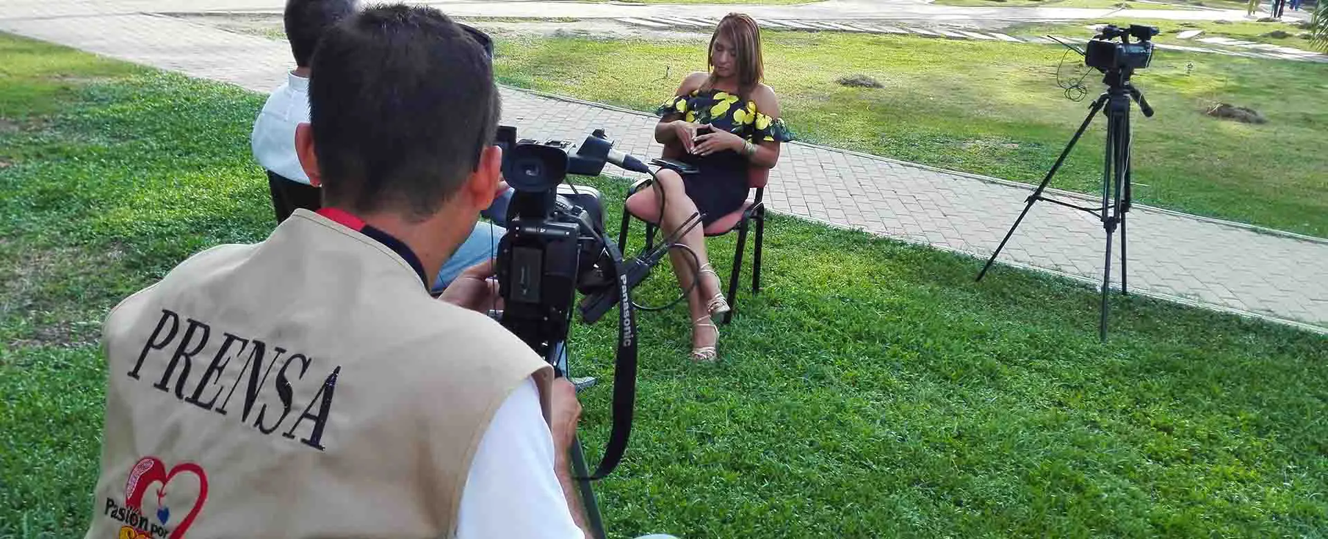 Adela Luna - Canal TV Costa