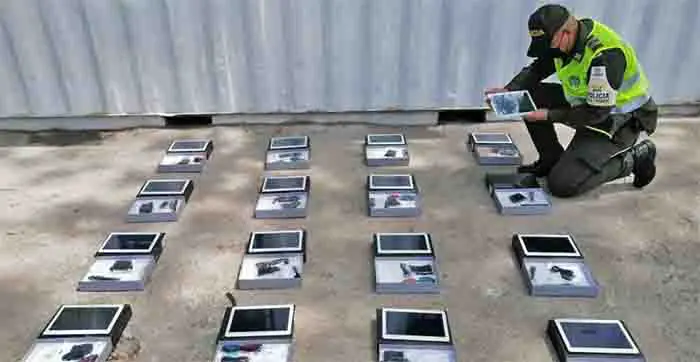 Policía incautó mercancías