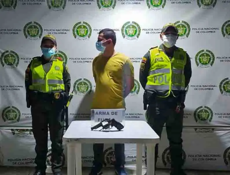 Capturado con arma de fuego ilegal