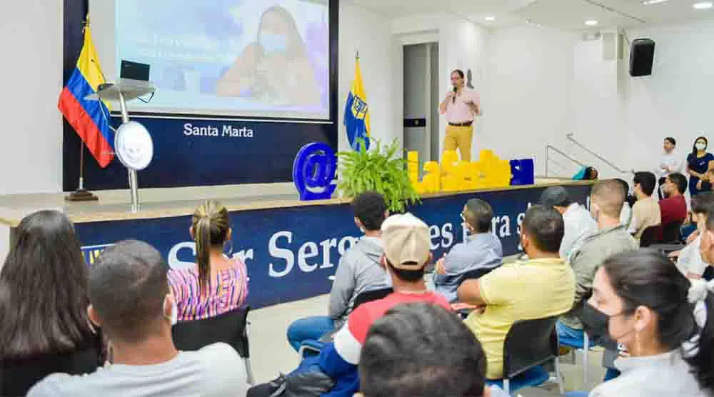 José Manuel Restrepo, conversatorio