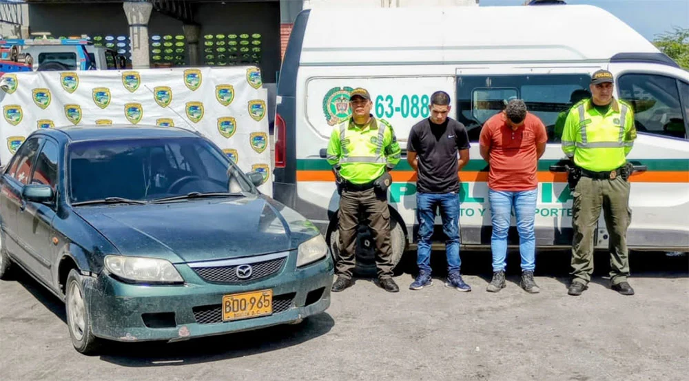 Dos hombres capturados por hurto
