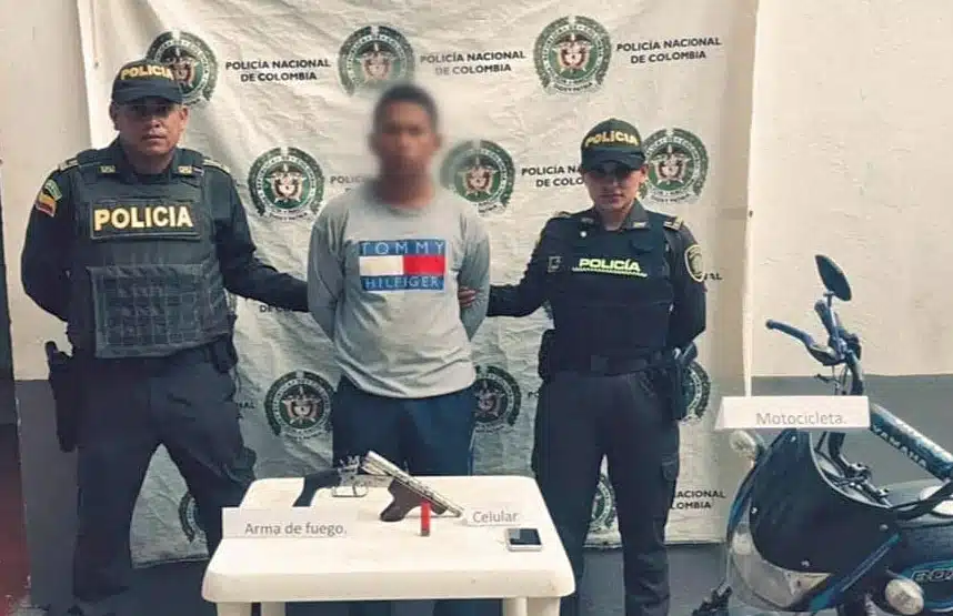 Capturado con un arma de fabricación artesanal