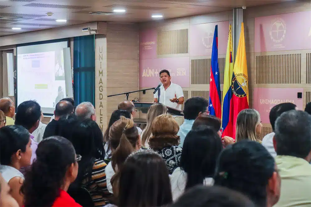 Rector Pablo Vera - docentes