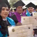 A sus 56 años recibe su segundo título como profesional