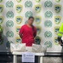 Mujer trató de pasar base de coca