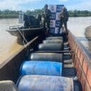 Incautados más de 46.000 galones de insumos líquidos sobre el río Atrato Incautados más de 46.000 galones de insumos líquidos-río Atrato