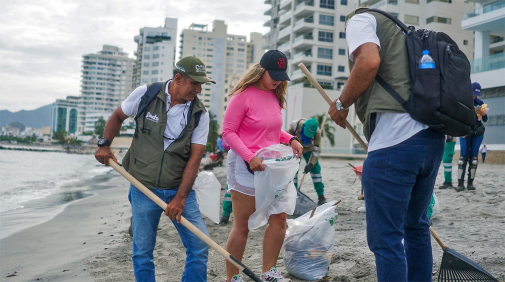 DADSA Limpieza en Playas de Santa Marta - Semana del Medio Ambiente