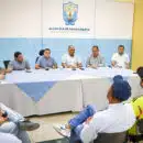 Alcalde Carlos Pinedo logra acuerdo con el gremio de taxistas