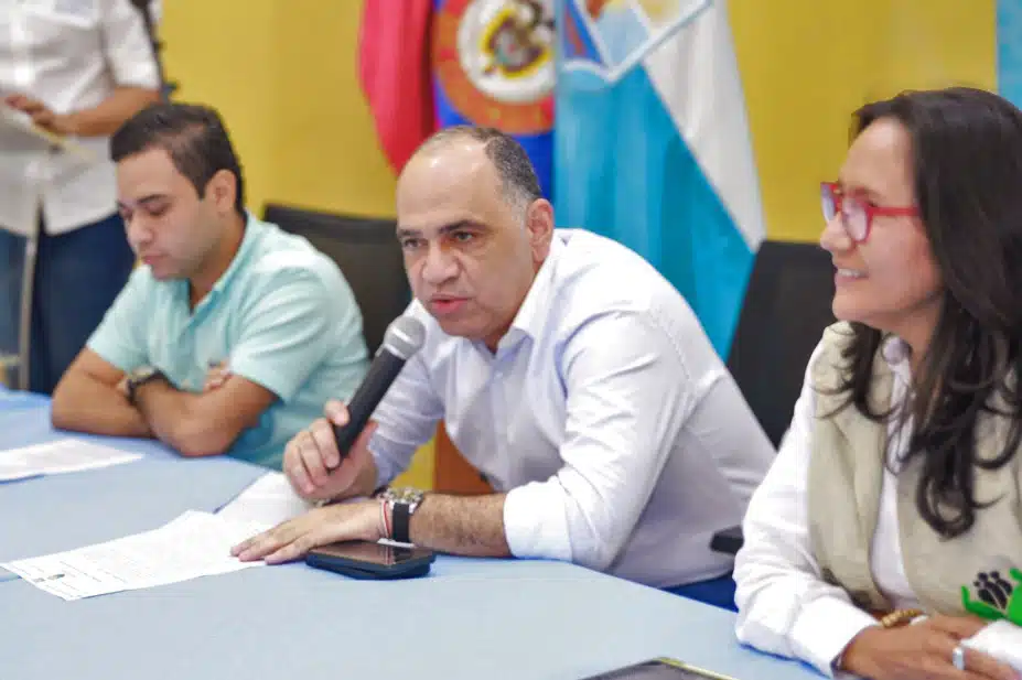 Carlos Pinedo Cuello Consejo de Política Social