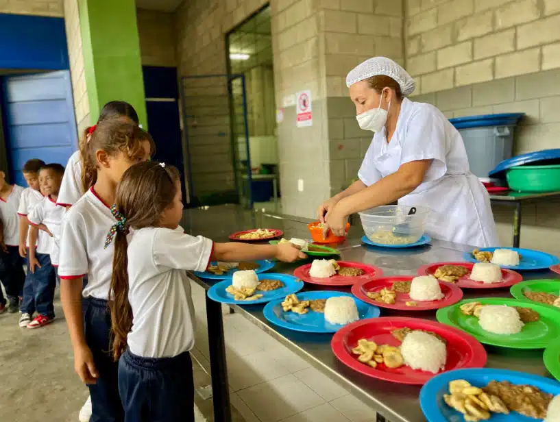 Secretaria de Educación gestiona el PAE para el 2025