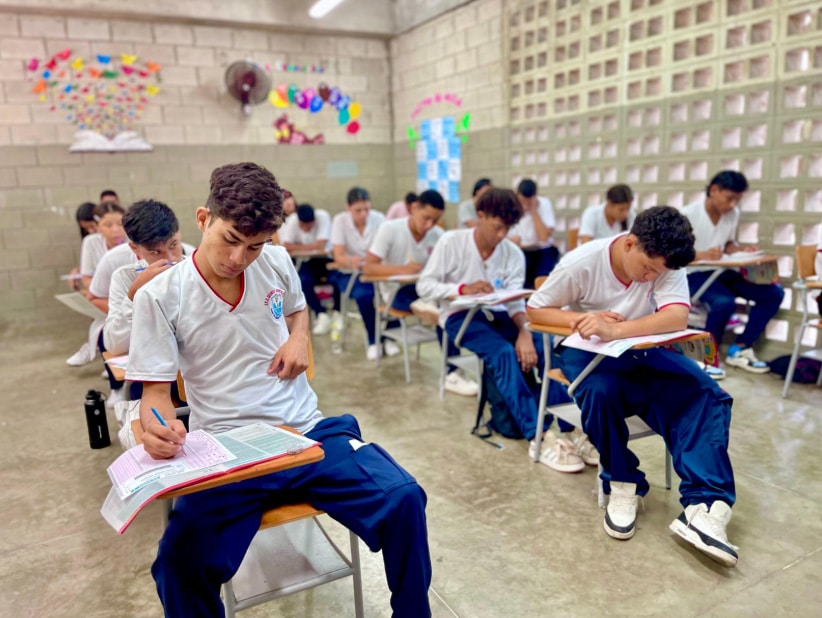 Alcalde Pinedo gestiona 500 cupos para el acceso a la universidad pública