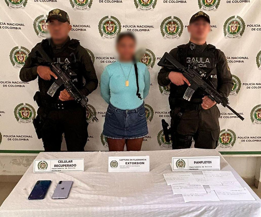 Policía captura a una mujer por extorsión y aprehende un adolescente, integrantes de Los Pachencas