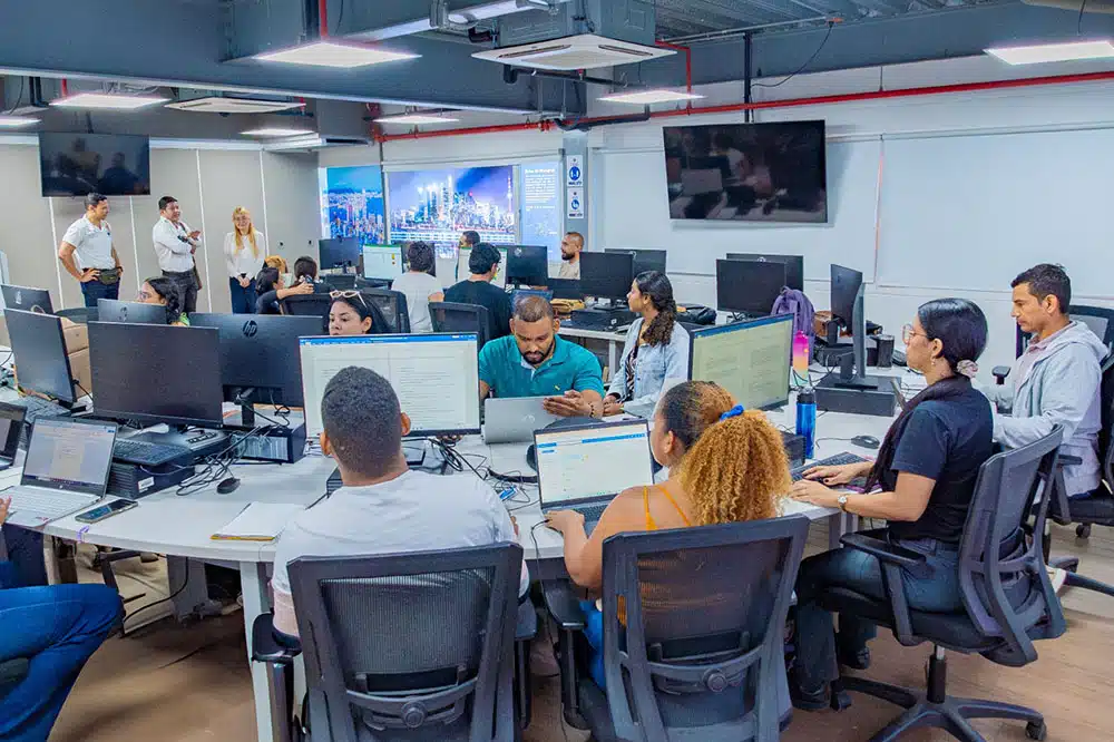 Programa de Negocios Internacionales de UNIMAGDALENA recibe visita de pares académicos