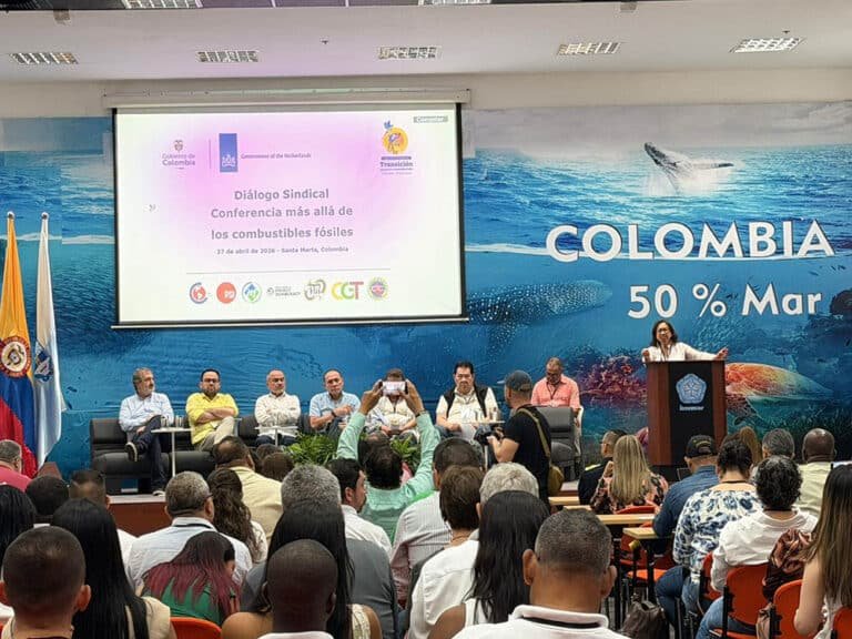 Trabajadores exigen una transición energética con garantías laborales y futuro para las regiones
