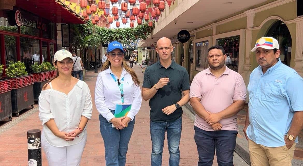 Air-e Intervenida fortalece trabajo con gremios y la comunidad para mejorar el servicio en el Centro Histórico de Santa Marta