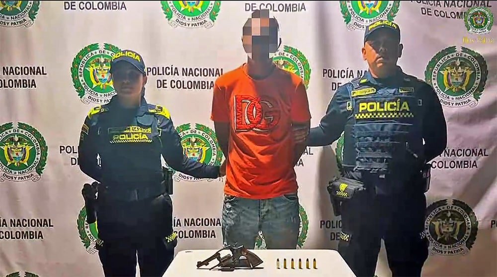 Capturado en flagrancia con un arma de fuego tras cometer un hurto